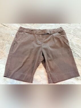TALIE Brown Stretch Bermuda Shorts Women’s Size 10 Casual Career Mid Rise